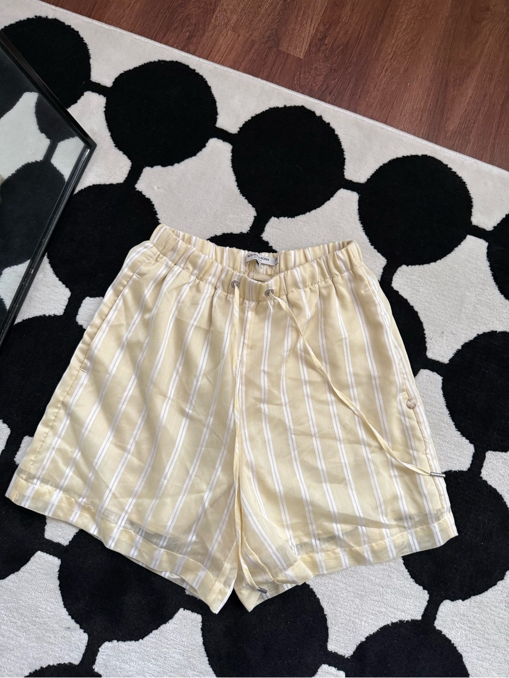 Light Yellow Striped Women’s Drawstring Shorts &Other Stories